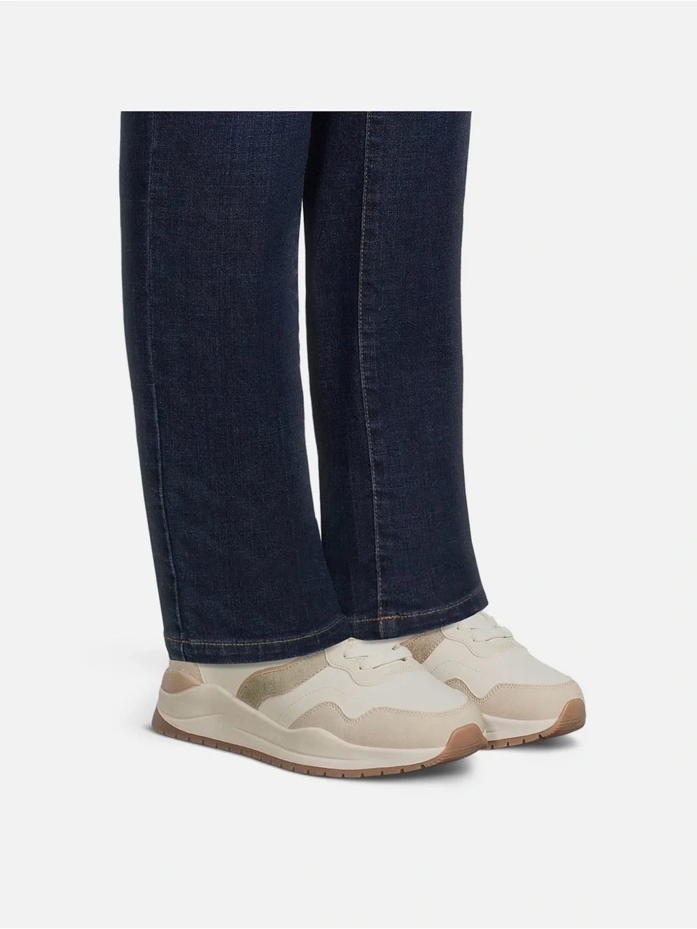 Time and Tru Casual Chunky Sneaker